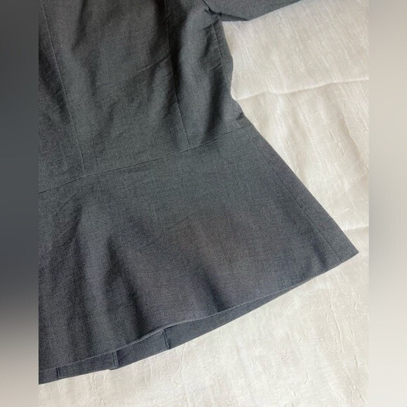 Bcbgmazazria women’s Blazer Color Gray Size 8 - Picture 13 of 16